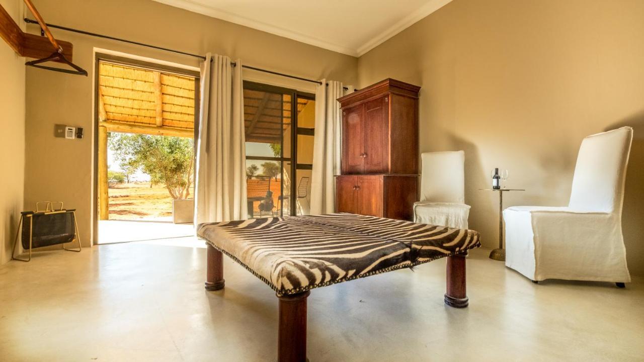 Bagatelle Kalahari Game Ranch Villa Hardap Eksteriør billede